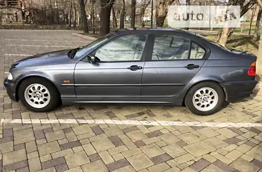 BMW 3 Series 2000 - пробіг 320 тис. км