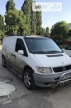 Mercedes-Benz Vito 2001 - пробіг 390 тис. км