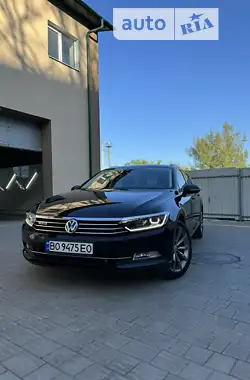 Volkswagen Passat 2018 - пробег 225 тыс. км
