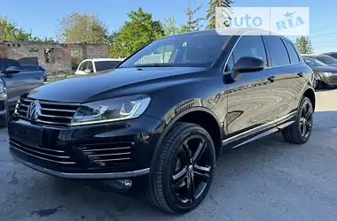 Volkswagen Touareg 2015 - пробіг 147 тис. км