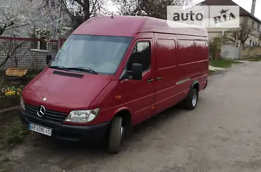 Mercedes-Benz Sprinter 2003 - пробег 240 тыс. км