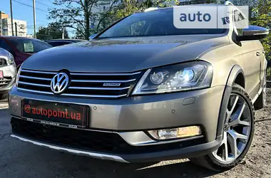 Volkswagen Passat Alltrack  2014 - пробіг 259 тис. км