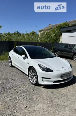 Tesla Model 3  2018 - пробіг 92 тис. км