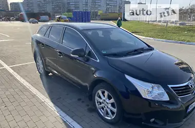 Toyota Avensis 2010 - пробіг 295 тис. км