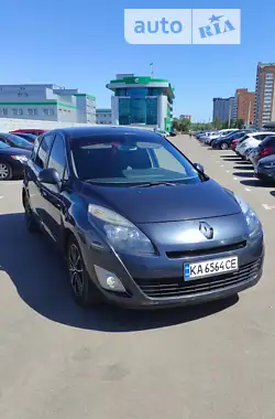 Renault Grand Scenic 2011 - пробіг 253 тис. км