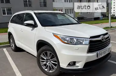 Toyota Highlander 2016 - пробег 131 тыс. км