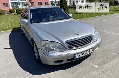 Mercedes-Benz S-Class 2001 - пробег 380 тыс. км