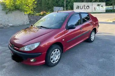 Peugeot 206 2010 - пробіг 217 тис. км