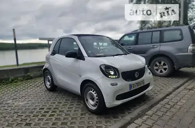 Smart EQ Fortwo 2019 - пробіг 19 тис. км