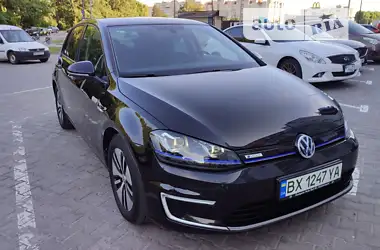 Volkswagen e-Golf  2015 - пробіг 99 тис. км