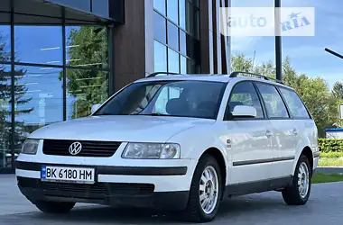 Volkswagen Passat 1998 - пробіг 500 тис. км