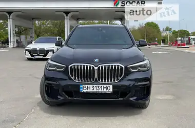 BMW X5 M 2022 - пробіг 18 тис. км