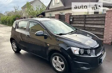 Chevrolet Aveo 2011 - пробег 85 тыс. км