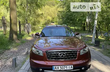 Infiniti FX 35 2007 - пробіг 182 тис. км