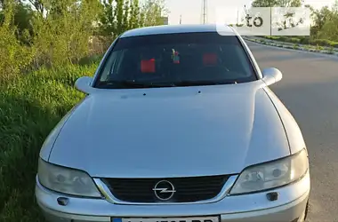 Opel Vectra  1999 - пробіг 272 тис. км
