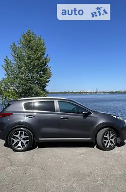 Kia Sportage 2016 - пробег 297 тыс. км