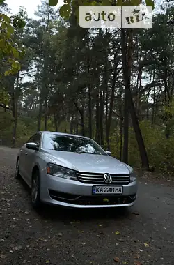 Volkswagen Passat  2013 - пробег 214 тыс. км