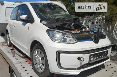 Volkswagen e-Up  2020 - пробіг 25 тис. км