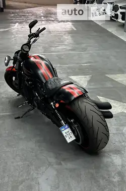 Harley-Davidson V-Rod 2011 - пробег 15 тыс. км