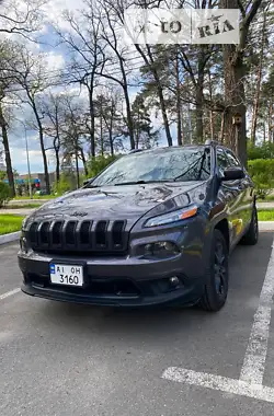 Jeep Cherokee 2017 - пробег 85 тыс. км