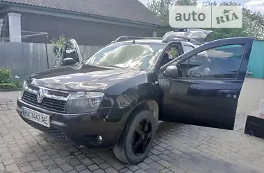 Renault Duster 2010 - пробег 261 тыс. км