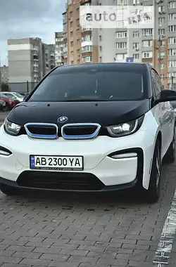 BMW I3 2018 - пробег 65 тыс. км