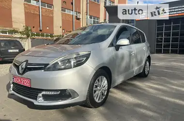 Renault Scenic 2015 - пробіг 234 тис. км