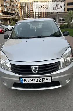 Dacia Sandero  2011 - пробіг 126 тис. км