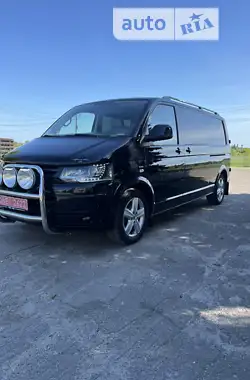 Volkswagen Transporter 2013 - пробіг 321 тис. км