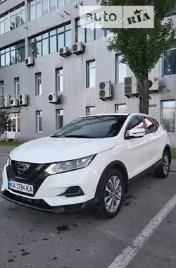 Nissan Qashqai 2017 - пробіг 114 тис. км