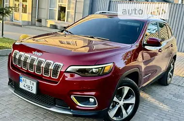 Jeep Cherokee 2018 - пробіг 162 тис. км