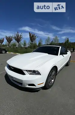 Ford Mustang 2012 - пробег 134 тыс. км