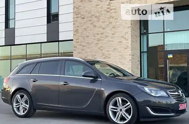 Opel Insignia 2014 - пробіг 216 тис. км