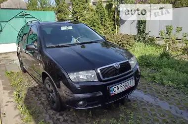 Skoda Fabia 2004 - пробіг 245 тис. км