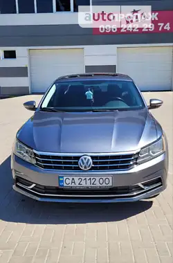 Volkswagen Passat 2017 - пробіг 93 тис. км