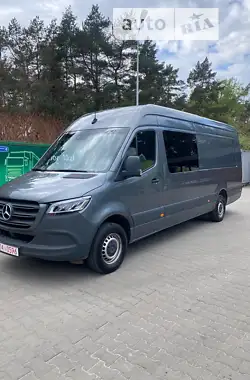 Mercedes-Benz Sprinter 2020 - пробег 160 тыс. км