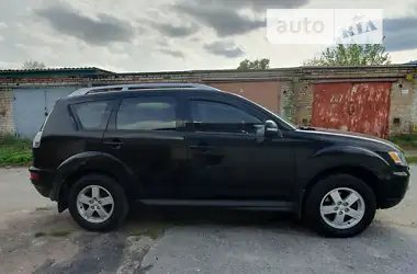 Mitsubishi Outlander XL 2010 - пробіг 108 тис. км