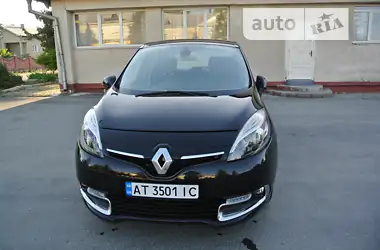 Renault Megane Scenic 2015 - пробіг 75 тис. км