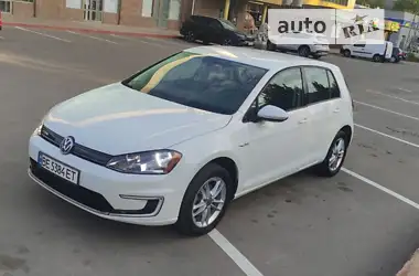 Volkswagen e-Golf 2015 - пробіг 82 тис. км