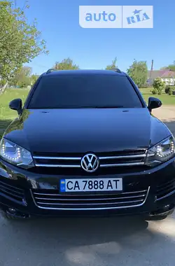 Volkswagen Touareg 2011 - пробег 248 тыс. км