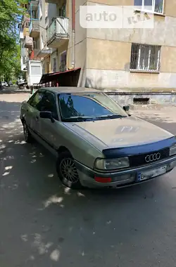 Audi 90  1988 - пробіг 350 тис. км