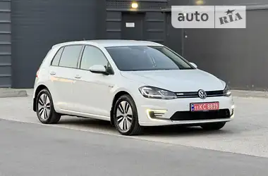 Volkswagen e-Golf  2019 - пробіг 66 тис. км