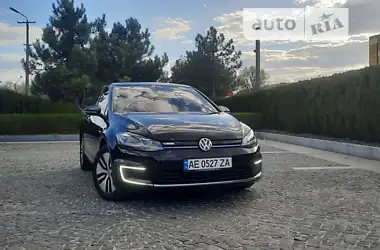 Volkswagen e-Golf 2017 - пробіг 86 тис. км