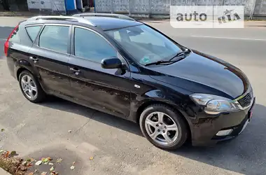 Kia Ceed 2012 - пробіг 227 тис. км