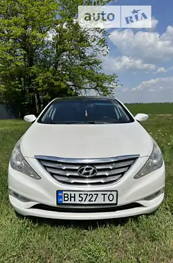 Hyundai Sonata 2011 - пробіг 207 тис. км