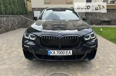 BMW X5 2021 - пробіг 44 тис. км