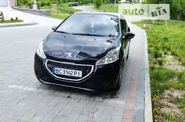 Peugeot 208 2013 - пробіг 143 тис. км