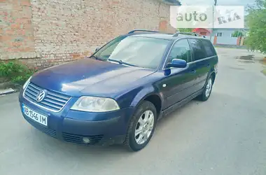 Volkswagen Passat 2002 - пробіг 333 тис. км