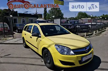 Opel Astra 2008 - пробег 216 тыс. км