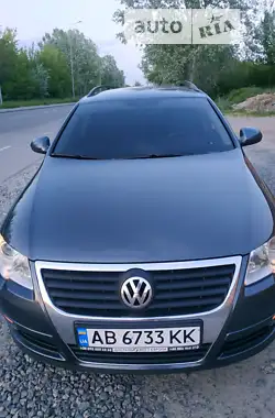 Volkswagen Passat 2010 - пробег 293 тыс. км